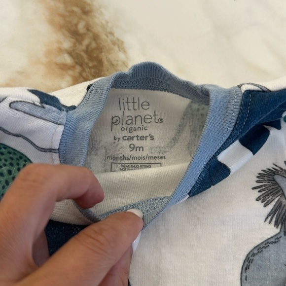 Carters set of 2 organic PJs - Picture 6 of 10